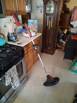 Craftsman 60V cordless line trimmer