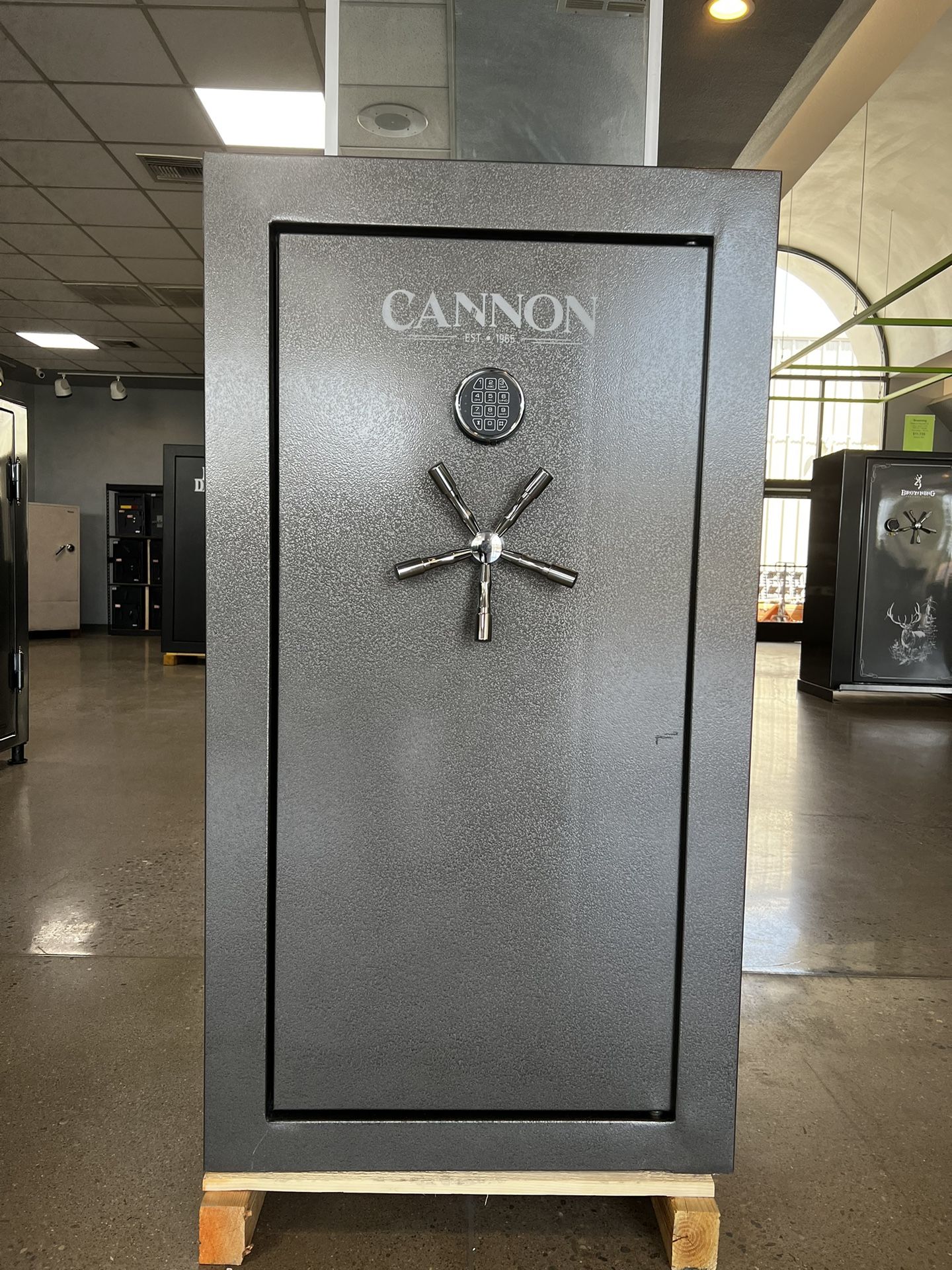 Cannon 40 Gun Safe ‼️Scratch & Dent‼️