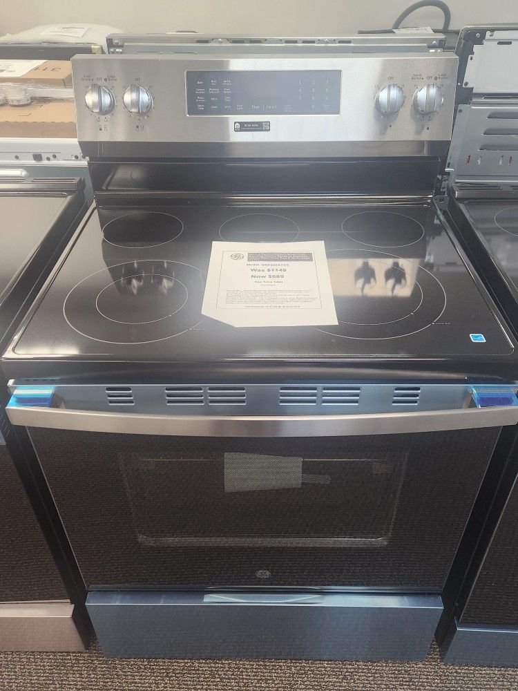 30 in. 5 Burner Element Smart Free- Standing Electric Range in Stainless w/EasyWash Oven Tray & No-Preheat Air Fry