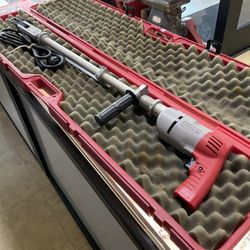 Milwaukee Sharp Fire Screw Shooter