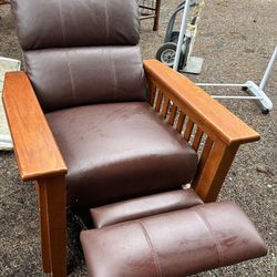 Brown Leather & Wood Recliner 