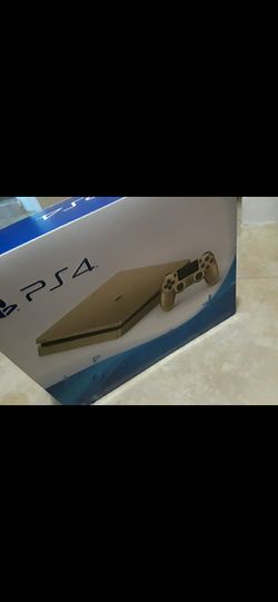 Sony Ps4 GOLD Edition...