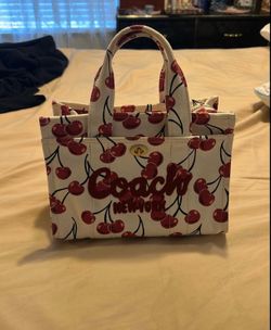 COACH cherry cargo 26-b4