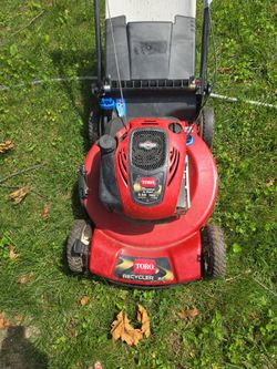 awsome toro always. starts even if it dies in tall grass