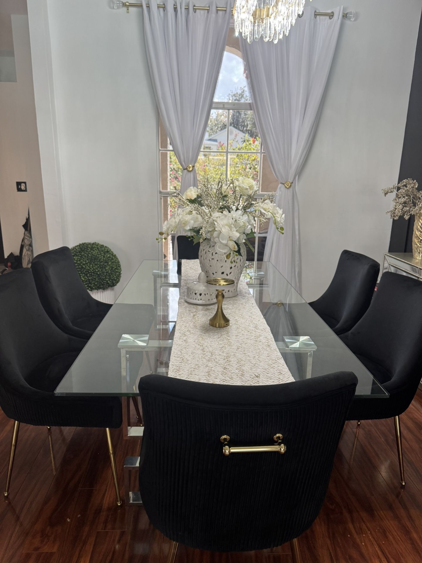Dining Table Set