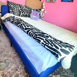 Queen Bed Frame And Mattress