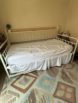 Twin to king day bed frame