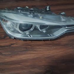 2012/ 2015 Bmw 3 Series Headlight Right 