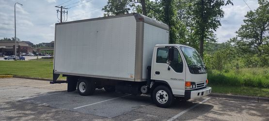 2000 isuzu  NPR
