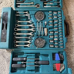 Socket set
