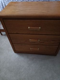 Dresser, solid maple wood $45.00