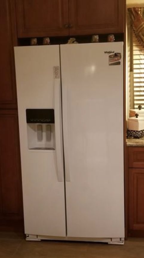 White 2 door refrigerator with ice maker