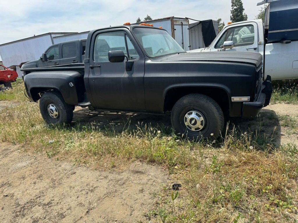 Short Bed Chevy Truck