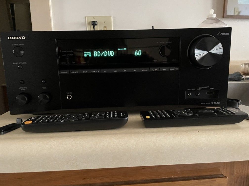 Onkyo TX- NR686