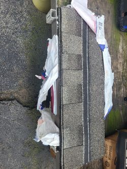 12 shingles color weatherwood left over