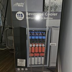 Brand New bar, bedroom, dorm Refrigerator!