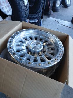 ARENA WHEELS 17X9 8X165