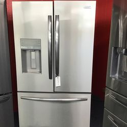New Scratch And Dent Frigidaire Gallery 28 Cu Ft Stainless Steel French Door Fridge. 1 Year Warranty 