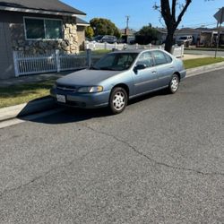 1999 Nissan Altima