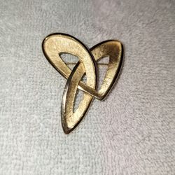 Gold Toned Brooch