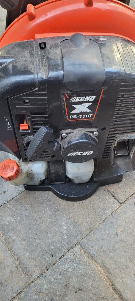 Echo Blower
