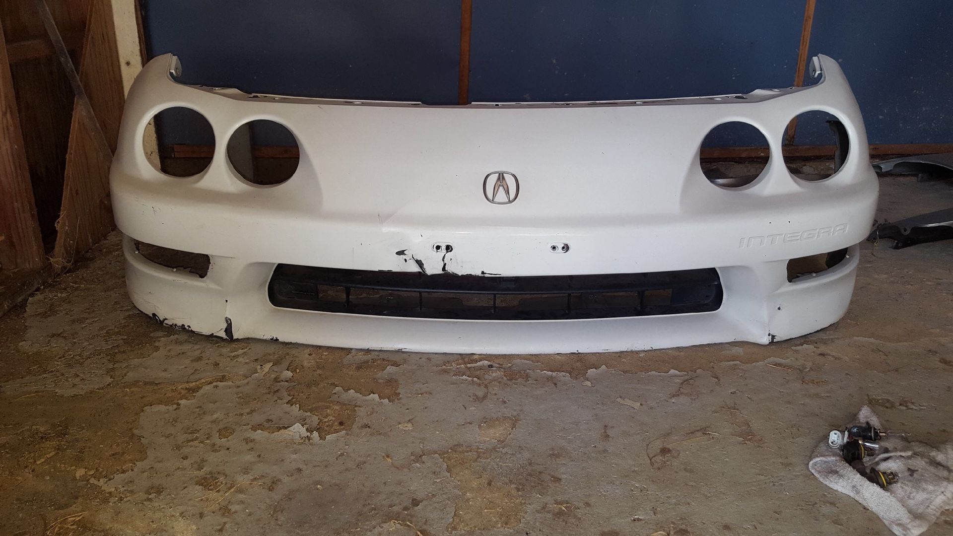 98-01 ACURA INTEGRA OEM FRONT BUMPER