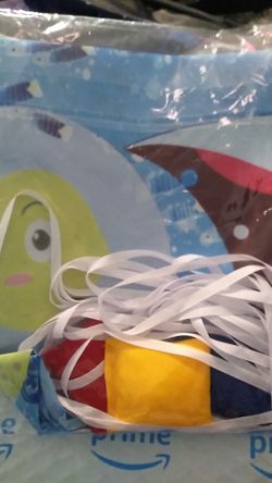 Babyshark bean bag toss