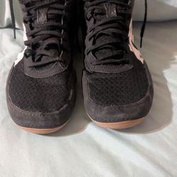 ASICS Men's Matflex 7 Wrestling Shoes Size 11, Black/ White Gold, Hi Top