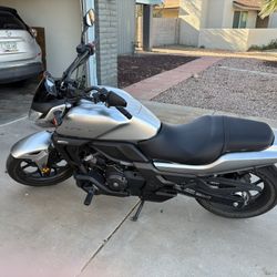 2015 Honda CTX 700 DCT (Automatic)