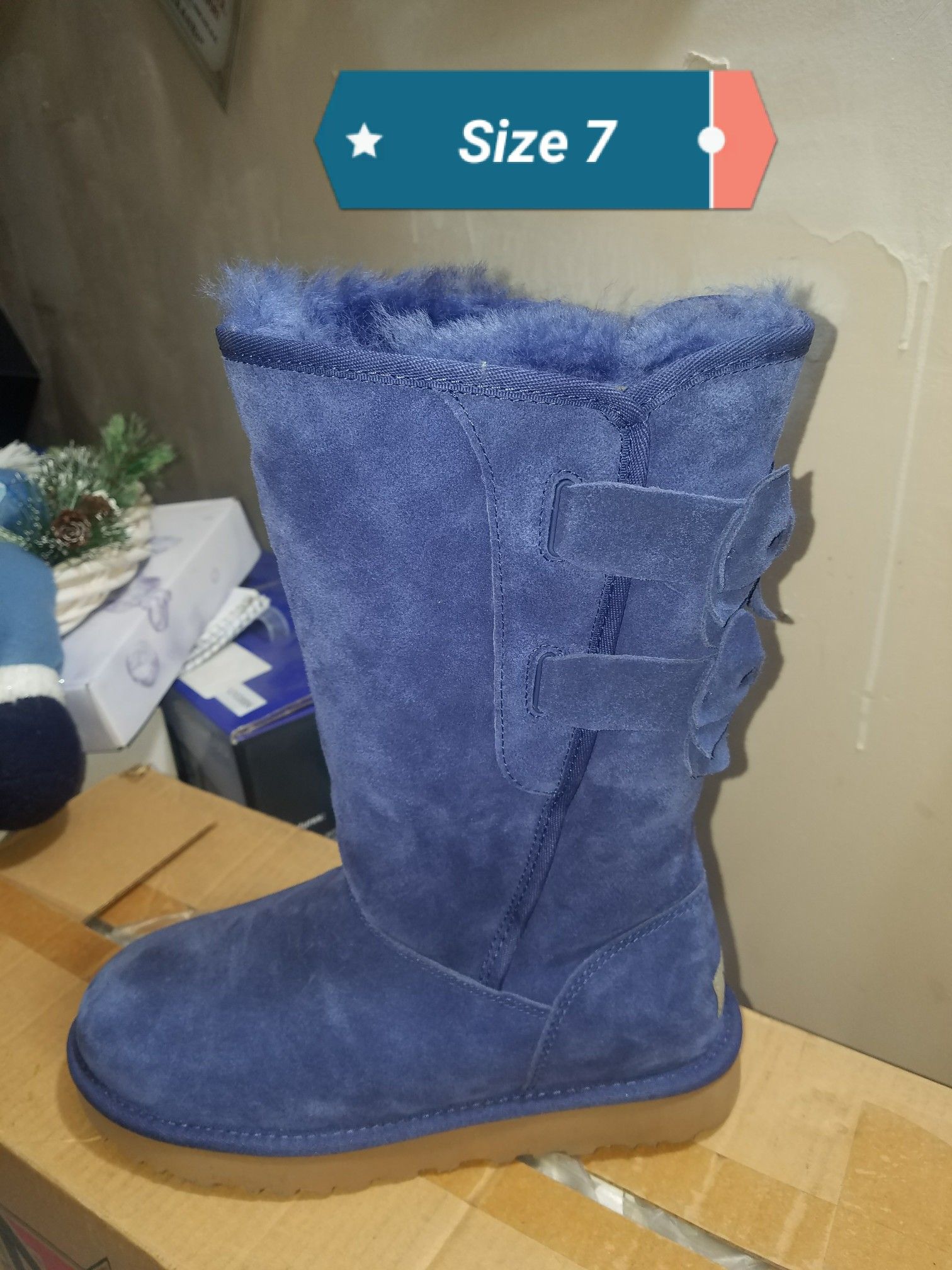 Uggs boots size 7