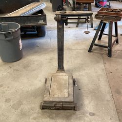 Vintage Scale 