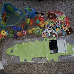 Large Baby Toddler Bathtub Bath Toy Lot Some New