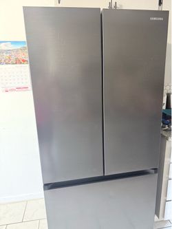 Samsung French Door Refrigerator – Like New – $___