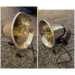 Mountable horn