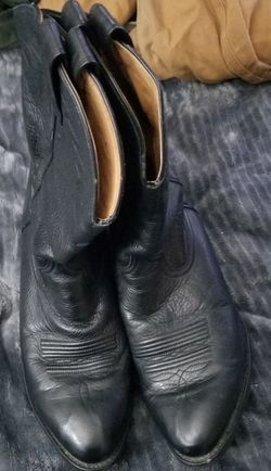 Black ariat boots size 10 1/2