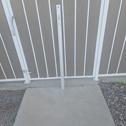 Empire #4004 Straight Edge 48" L X 2" W - in Chandler 