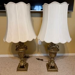 Large antique  bronze French  electric table lamp light