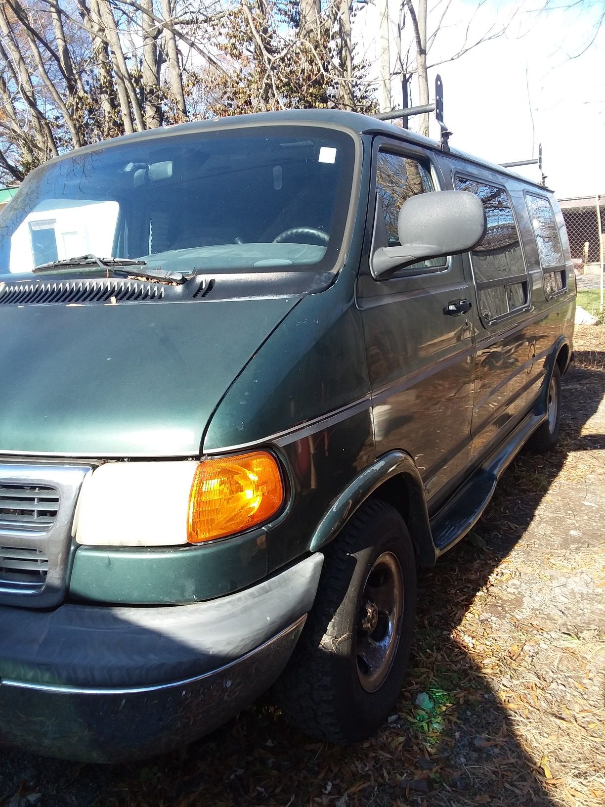 1998 Dodge Ram Van