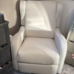 Nursing swivel recliner chair