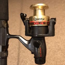 Quantum Rod and reel combo.  Pick Up In Spring Texas