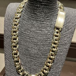 10KT CHINO CHAIN WITH VERSACE LOCK