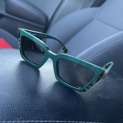 BURBERRY sunglasses green
