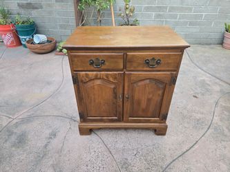 Ethan Allen Nightstand or Side Table