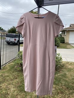 Women’s Dress 