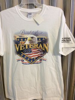 MEN’S Size L , NEVER WORN, has tags, 100 % cotton preshrunk, meet at huddle house/exxon at 2426 e Lamar Alexander parkway Maryville