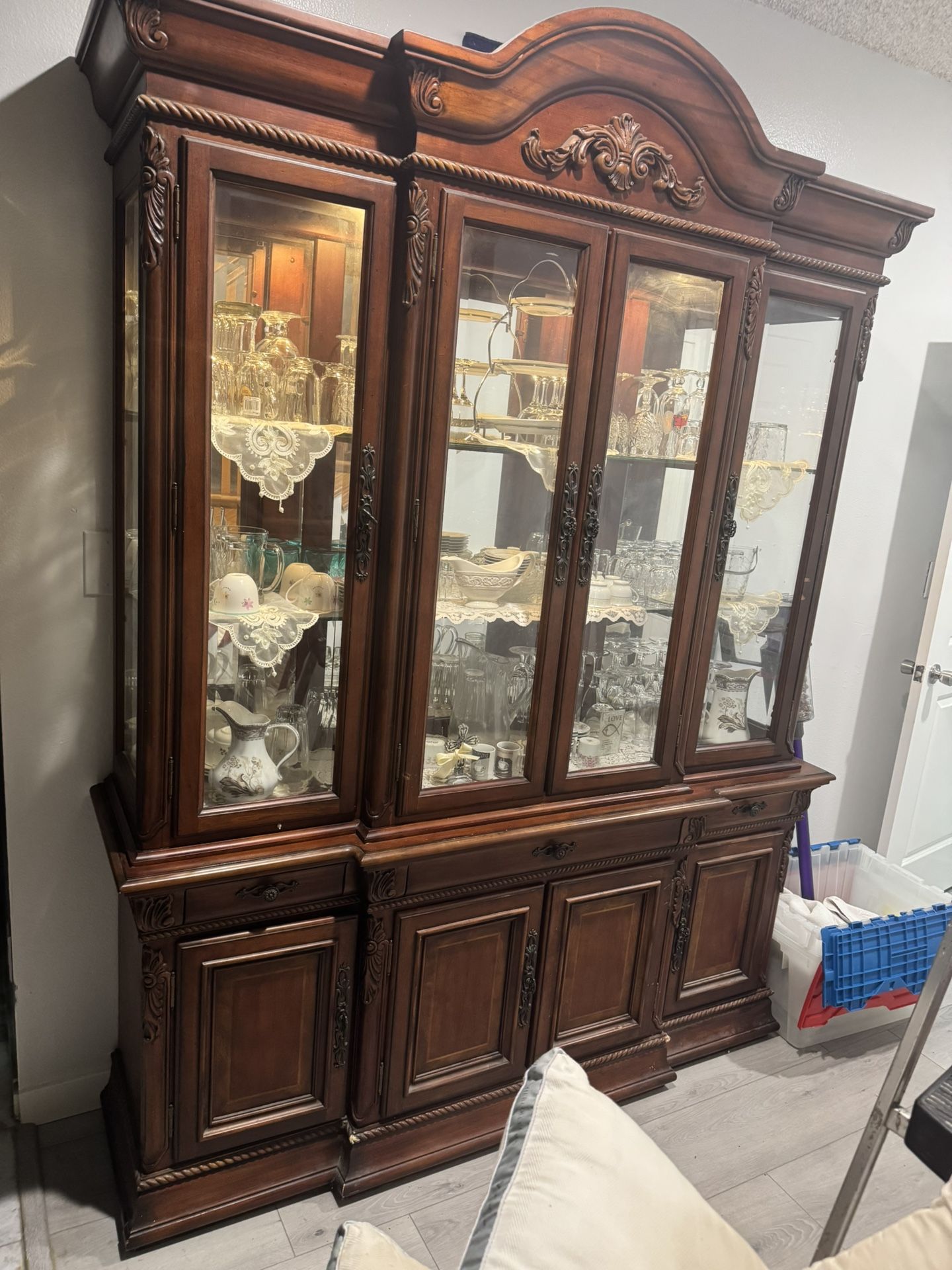 Buffet Dining Room Console Cabinet