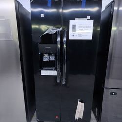 FRIDGIDAIRE  SIDE BY SIDE REFRIGERATOR  WITH  ICE MAKER WITH 1 YEAR WARRANTY/1 AÑO DE GARANTIA POR ESCRITO 