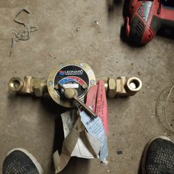 Leonard Thermostatic Mixing Valve 