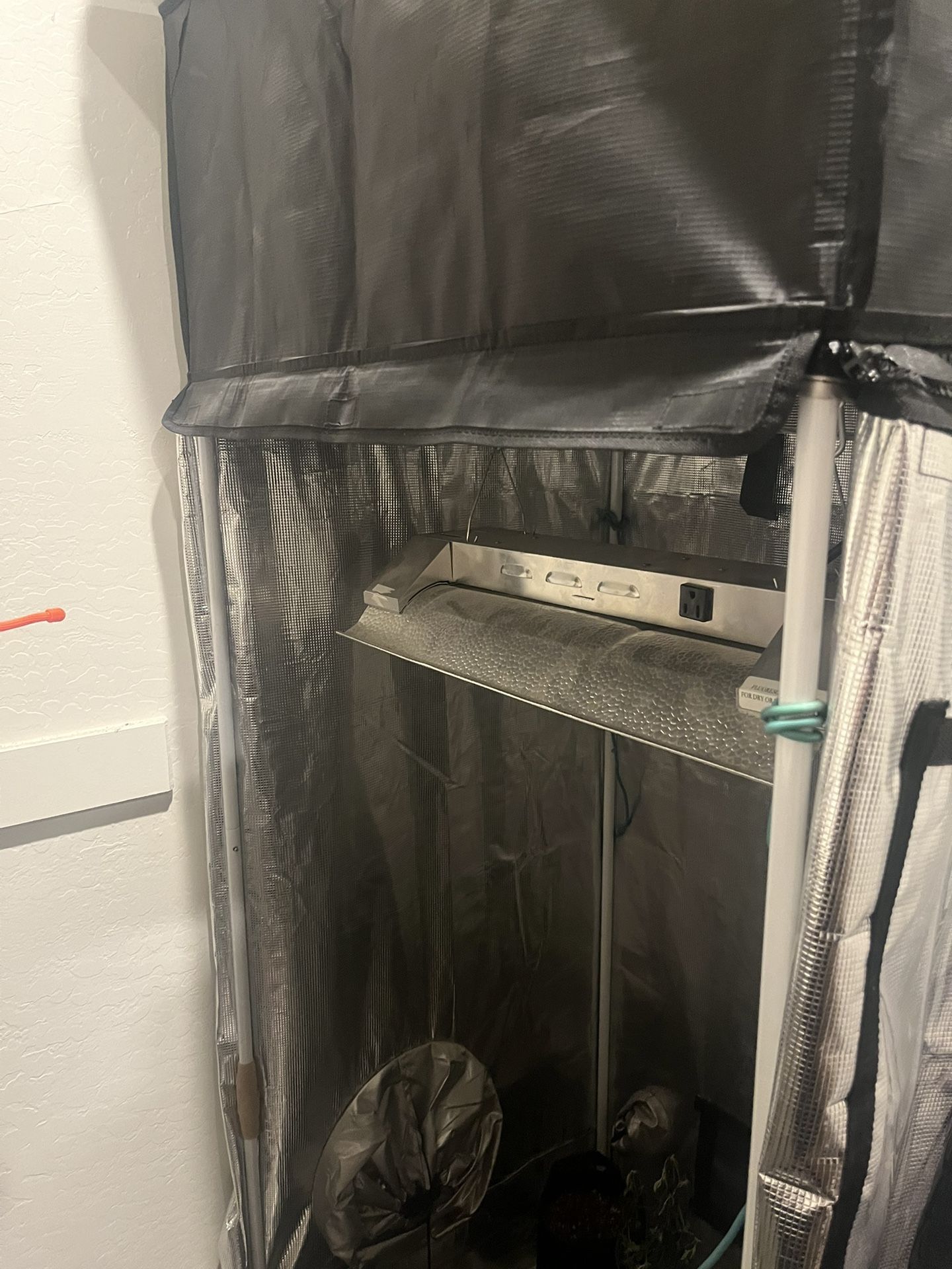 Two Grow Tents 4*4*8 And 2*2*6