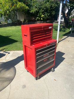 Gd. Cond. Classic Craftsman Tool Box W/ Caster Wheels